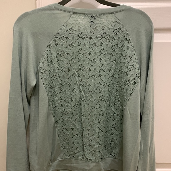 Sage green/ blue • long sleeved t-shirt • - Picture 7 of 7